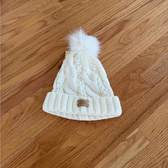REVOLVE Accessories - Scottish Beanie winter Pom Pom hat